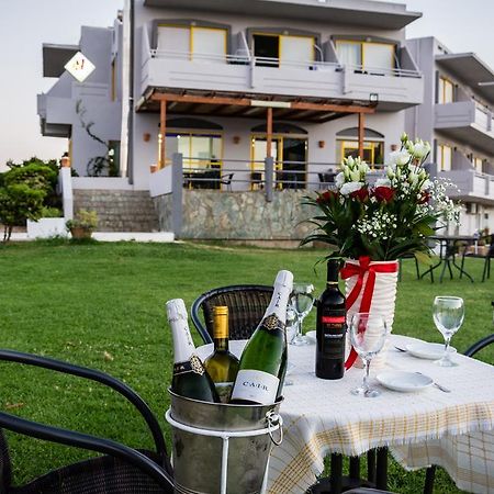 Nereides Hotel Колимварион Экстерьер фото
