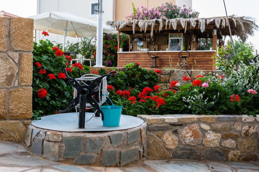 Nereides Hotel Колимварион Экстерьер фото